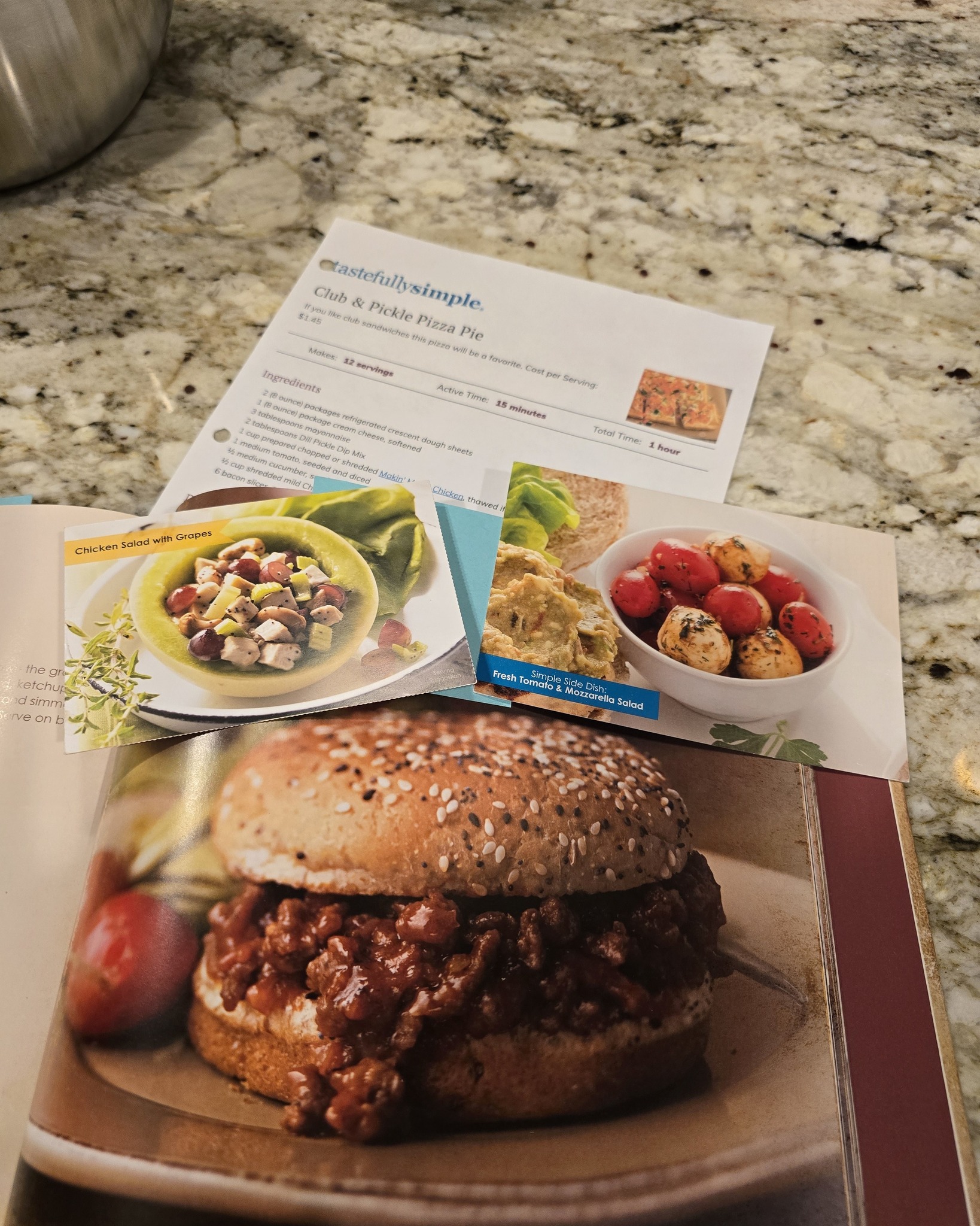 🔥🥵This weekend will be 100+ so I'm prepping some food to cool down dinner! 😎🧊

 #mealplanningwithheather #TastefullySimple #eatathome #ilovefood #TeamFireworks #weeklymenu #menufortheweek #mealprep #mealprepclass #mealplan