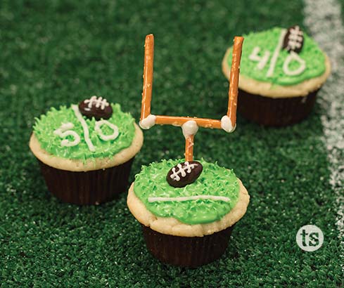 Today is National Cupcake Day!  All of these cupcakes are made with Tastefully Simple cake mixes...Tell me... Which one is your favorite?

#mealplanningwithheather #TastefullySimple #eatathome #ilovefood #TeamFireworks #cupcakeday #cupcakes